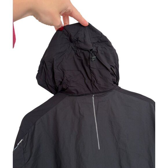 Lululemon Active Jacket Black Sz XL Light Windbreaker Hooded Running Jacket - Picture 7 of 10